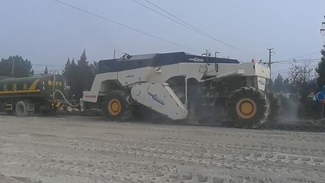 RZ2300B，安陽水穩(wěn)冷再生